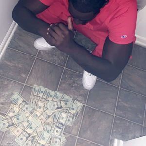 Meet your Posher, Levi